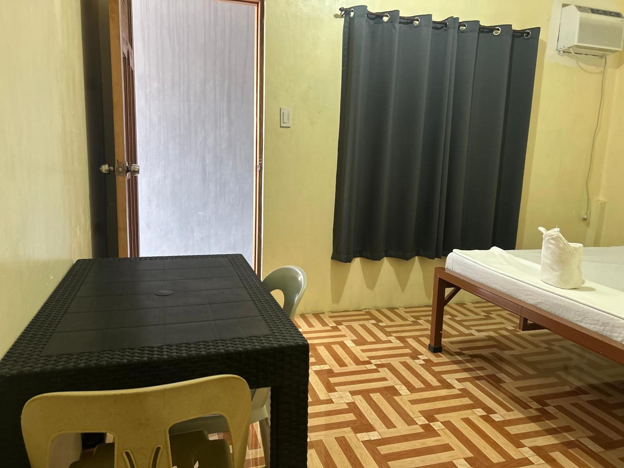 Carillo Guest House Корон Экстерьер фото